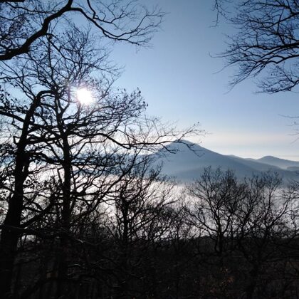 Výhled na Milešovku z vrcholu Kletečné